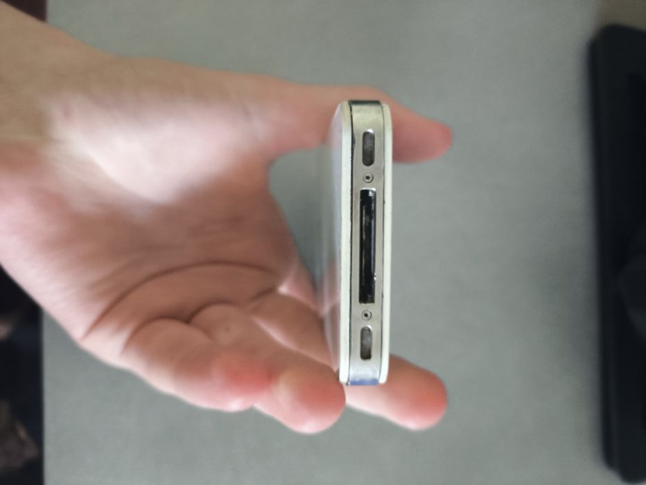 iPhone 4s треба прошити на 6 iOS баг акум 60%