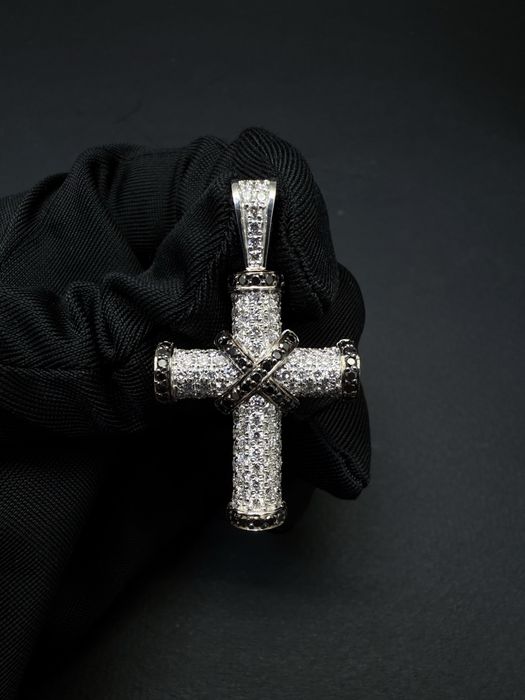 Золотий хрест / Золотой крест / Діамант / Бриллиант