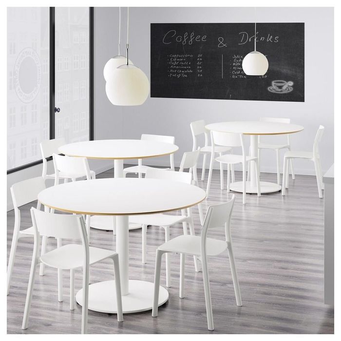 Mesa IKEA bom estado