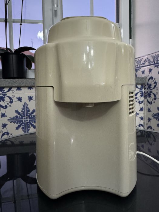 Máquina de fazer sumo da moulinex