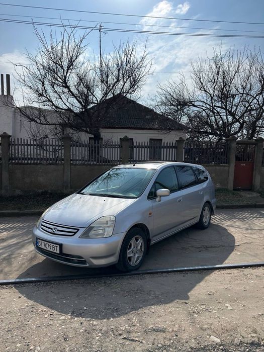 Авто Honda Stream 2.0 газ/бенз (2001)