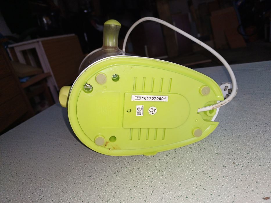 Электро овощерезка ( измельчитель ) Chicco XB9018 250ват