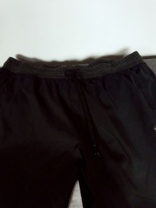 Dresy XL meskie metki czarne Nike gumki