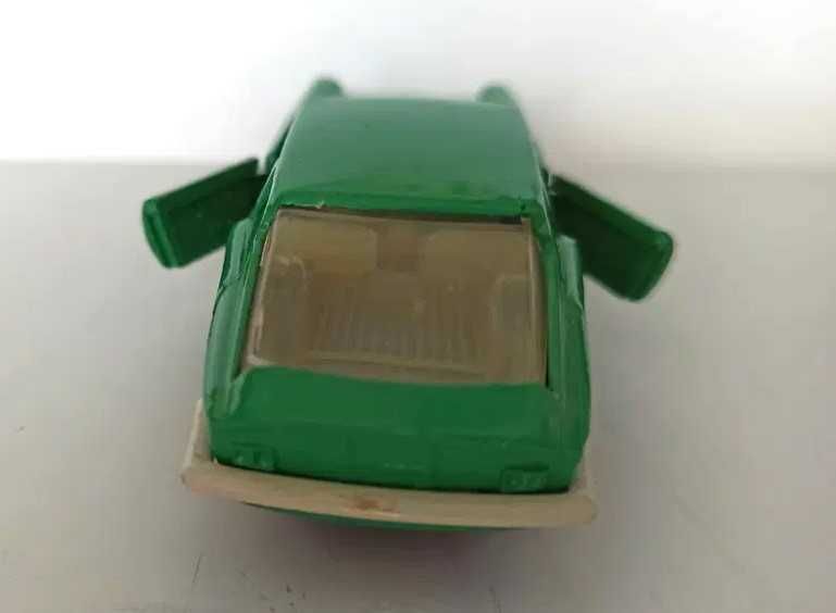 Колекційна модель автомобіля Maseratti mistral coupe. 1:43 CCCР