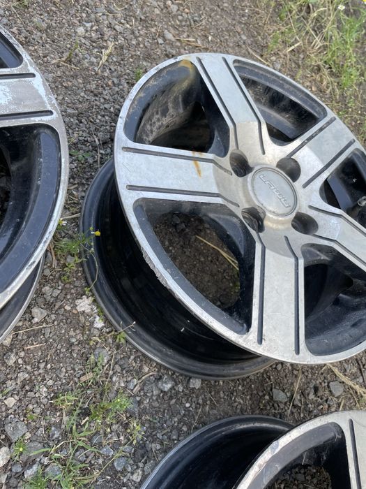 Литые диски R13 4x98 (ваз)