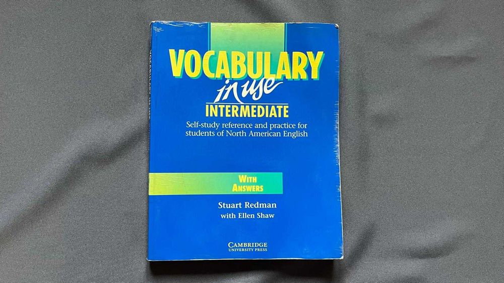 Książka “Vocabulary in Use Intermediate” - Redman Stuart