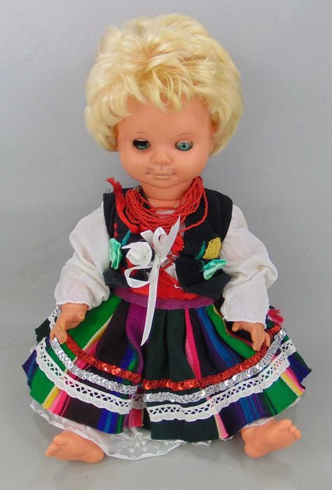 Lalka PRL w stroju ludowym - wysokość 50 cm