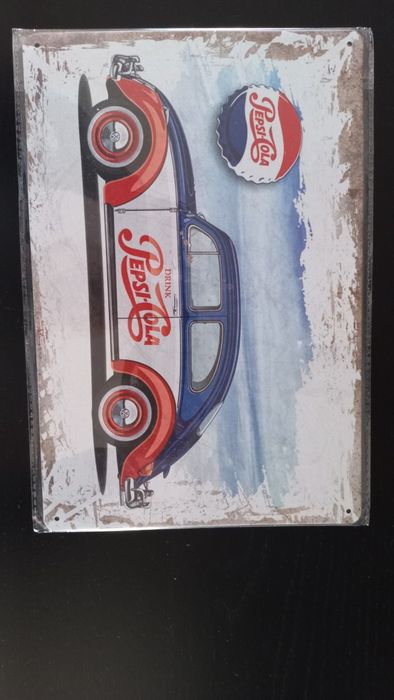 Varias placas de metal vintage