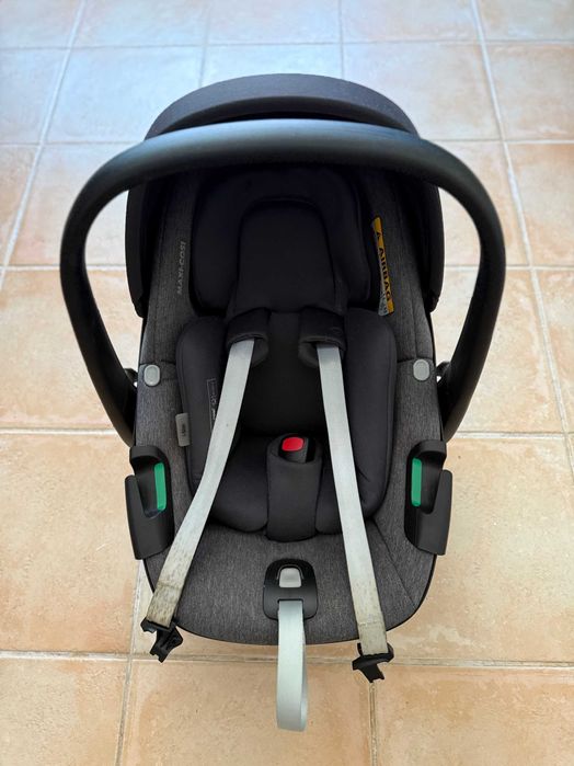 Maxi-Cosi Pebble 360 isize + adaptadores