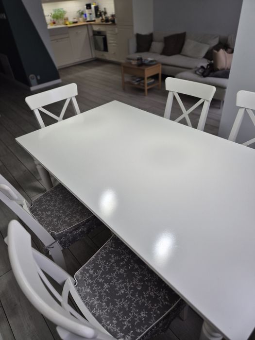 Stół Ikea ROROSENTORP 155/215x87 cm
Stół rozkładany, biały, 155/215x87