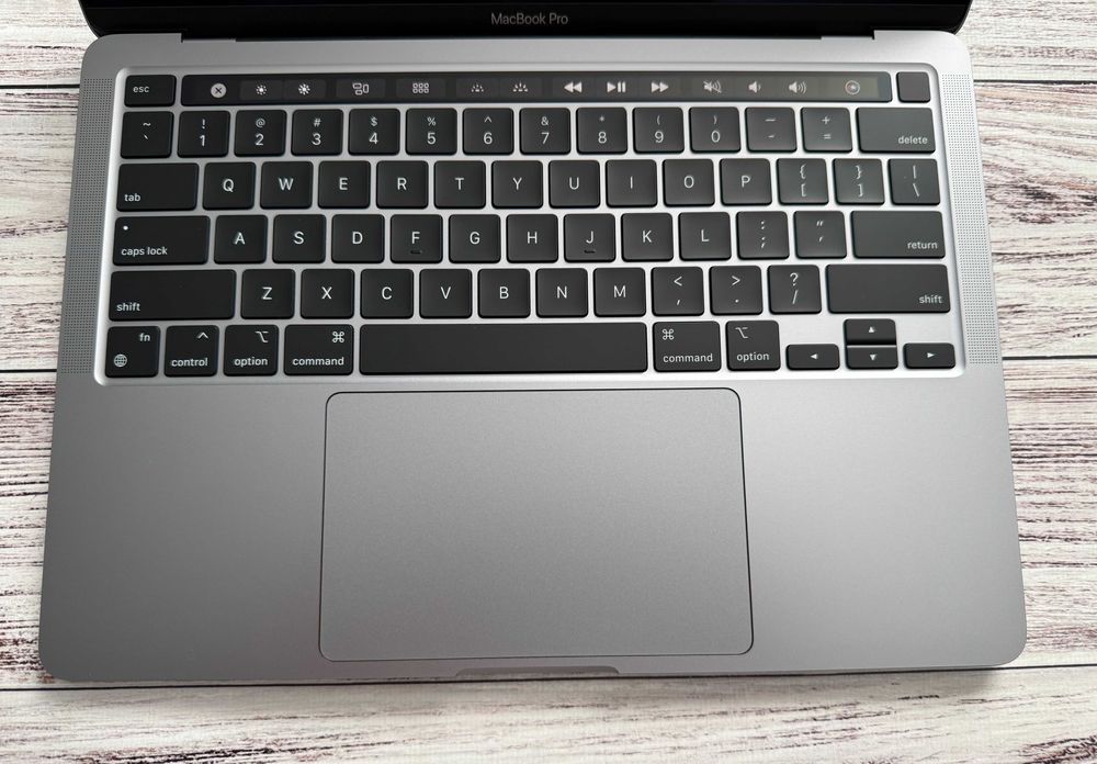 Apple MacBook Pro 2020 13" M1 / 16Gb / SSD 256Gb