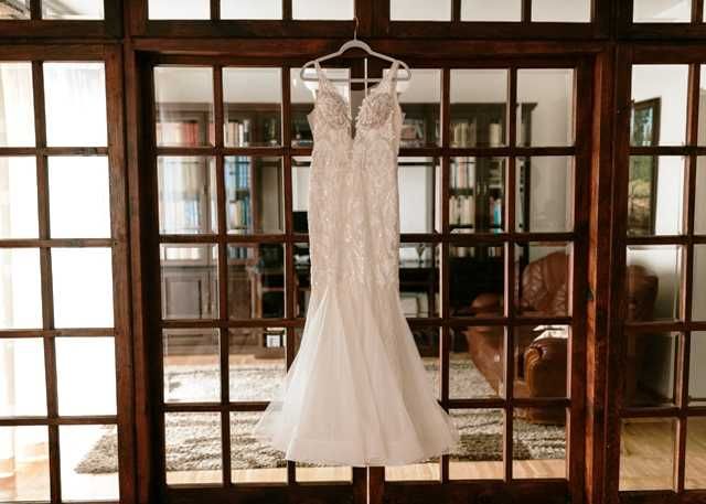 Suknia ślubna kolor ivory z salonu LUXURY