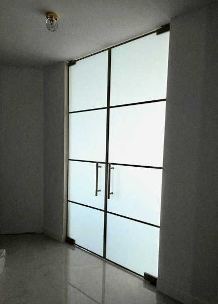 Drzwi szklane, ściany szklane