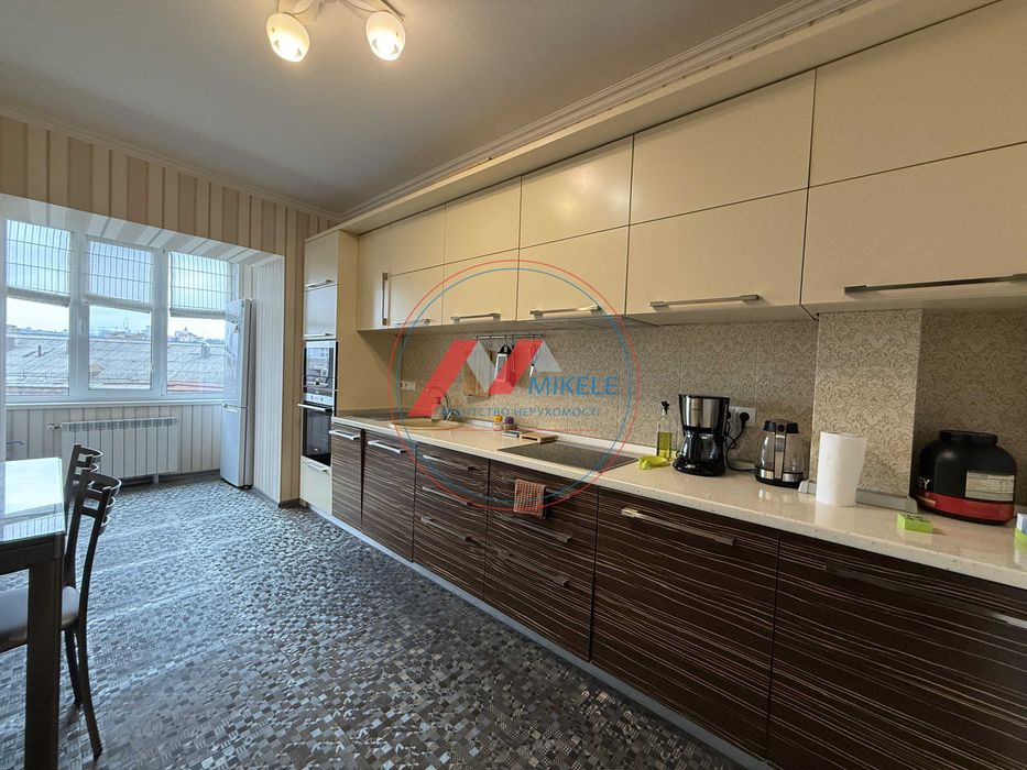 Без% 3к 90м2 вул. Тарасівська 36-А м. Олімпійська Університет