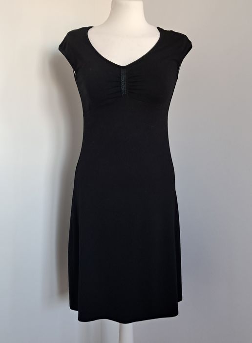Czarna sukienka z wiskozy 36/38