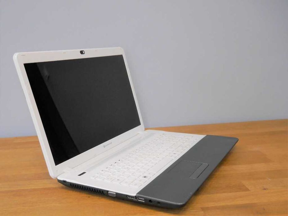 Laptop AMD/16GB Ram/SSD128GB+HDD1TB/Win10/17.3` FullHD dwie baterie