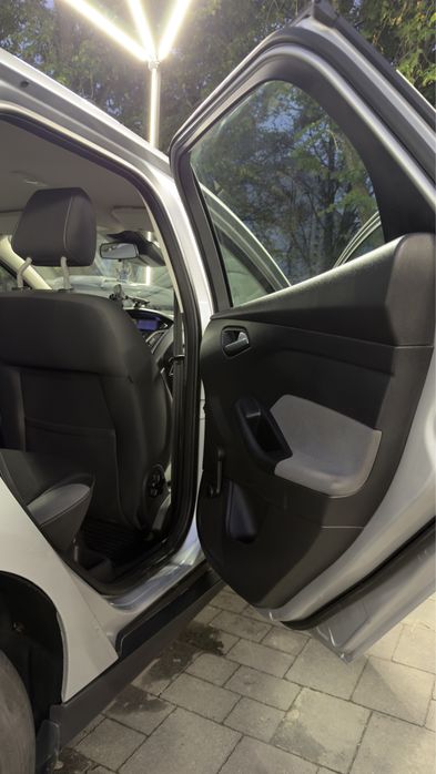 Ford Focus 3 Universal, 2011 р.в. — 2.0 TDCi, автомат, європа