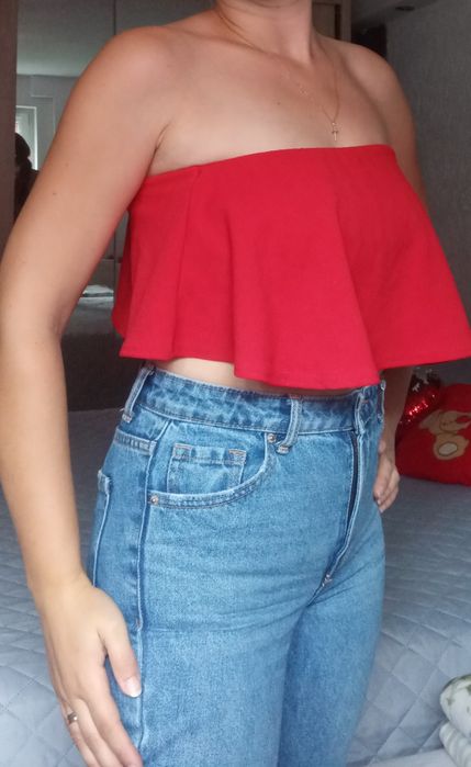 Czerwony crop top 42