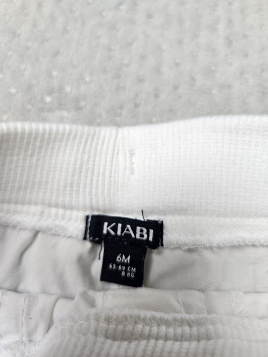 Krótkie spodenki Kiabi rozmiar 68