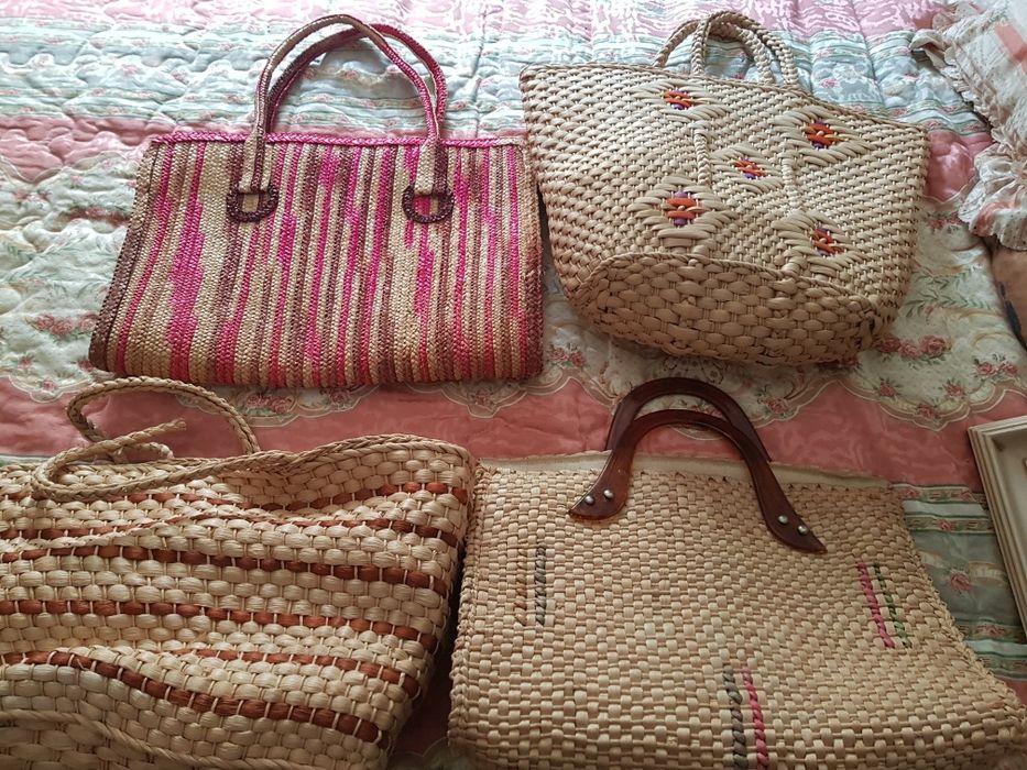 Bolsas de palha nova