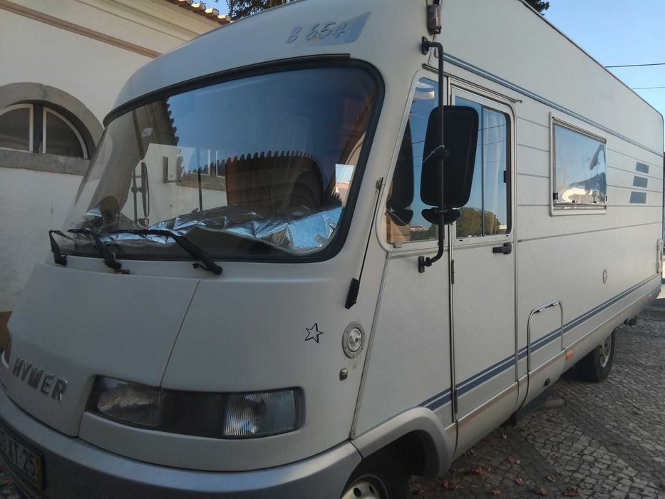 Caravana HYMER 230