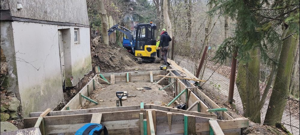 Usługi koparką budowa ogrodów