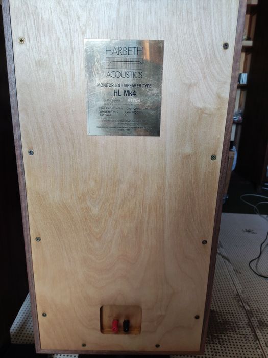 Vendo colunas HARBETH MK4