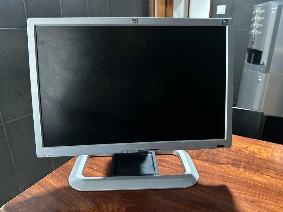 Monitor HP L2045w Rio Tinto • OLX Portugal