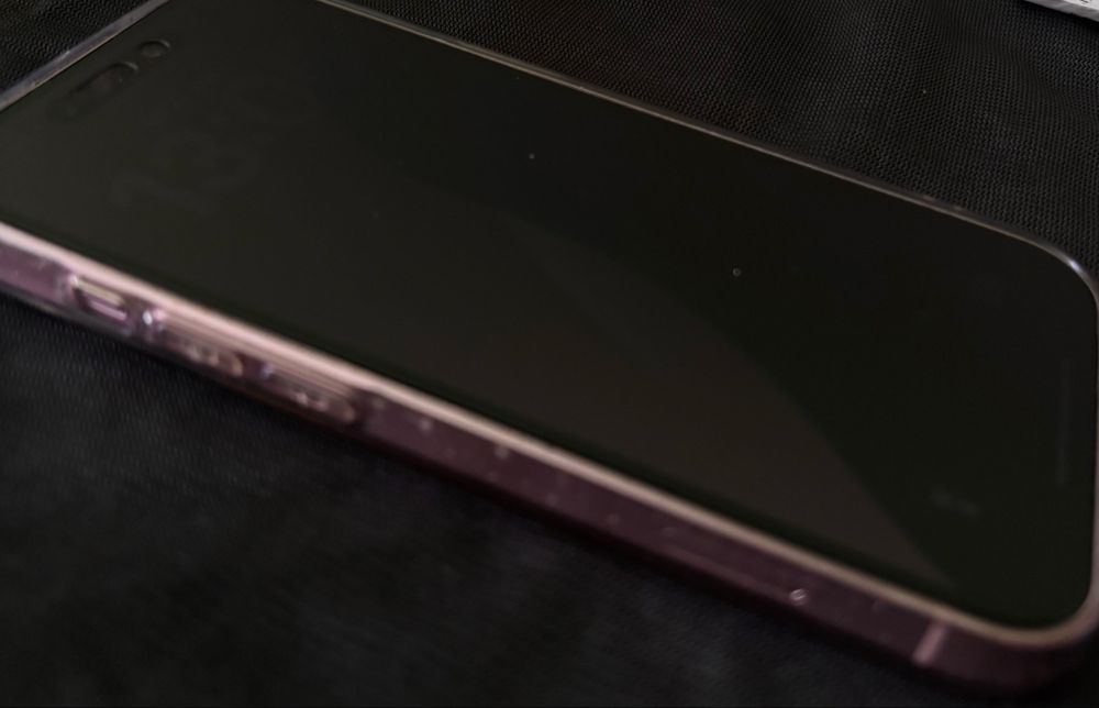 Защитное стекло iPhone