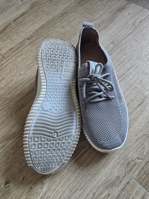 Buty sportowe roz.39