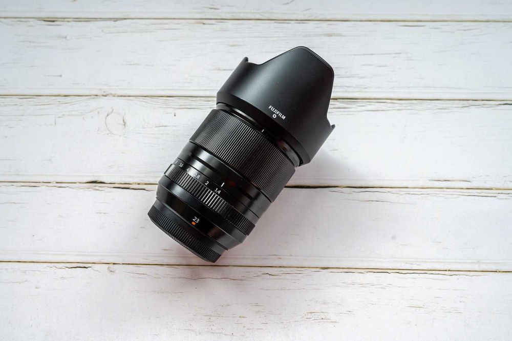 Объектив Fujifilm XF 23mm f/1.4 R LM WR