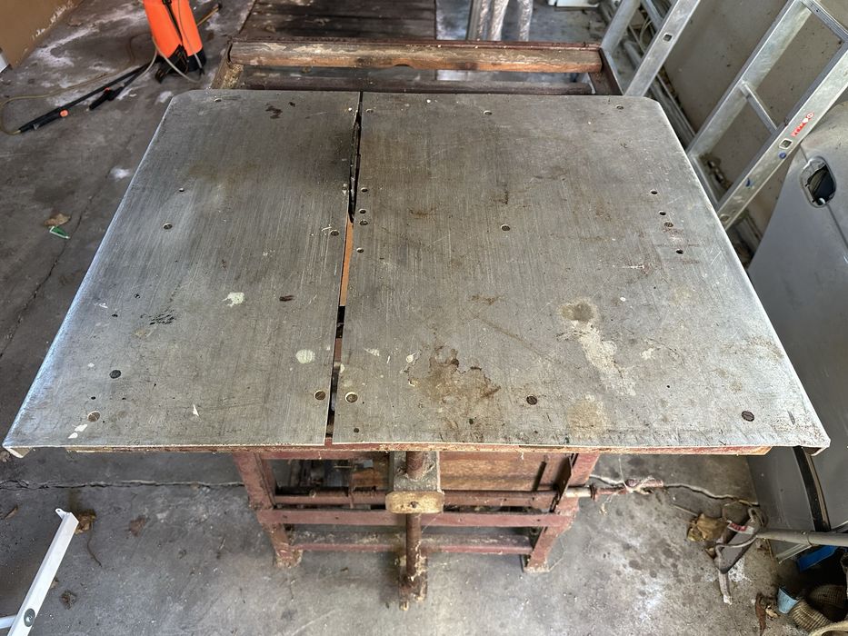 Pila stolowa 2.2kW 380v / 220v krajzega