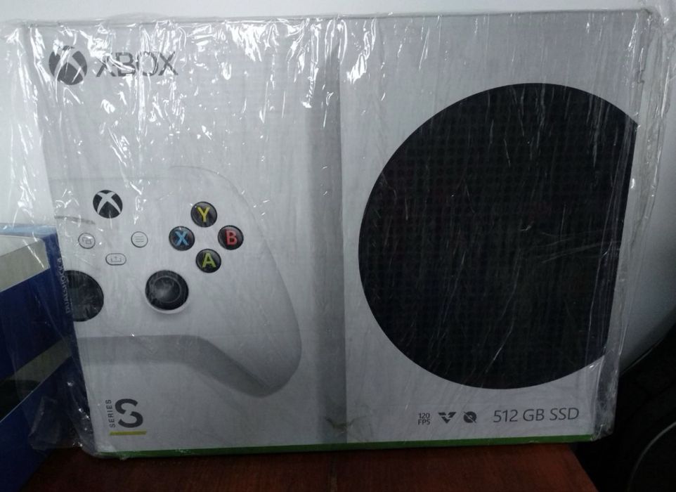 Xbox Series S + оригінальний геймпад