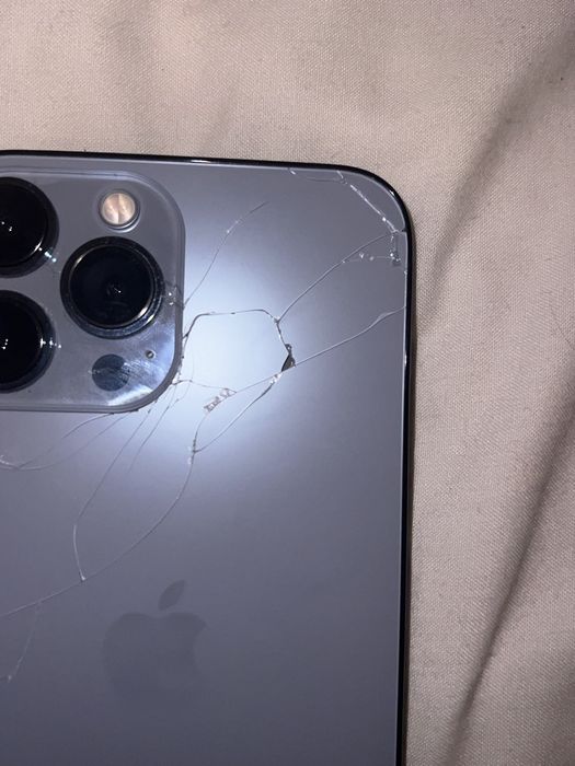 IPhone 13 Pro Max para peças