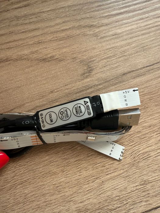 Светодиодная лента RGB с USB и микроконтроллером, світлодіодна лента