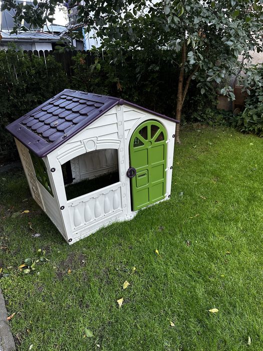 Domek plastkowy na podwórko