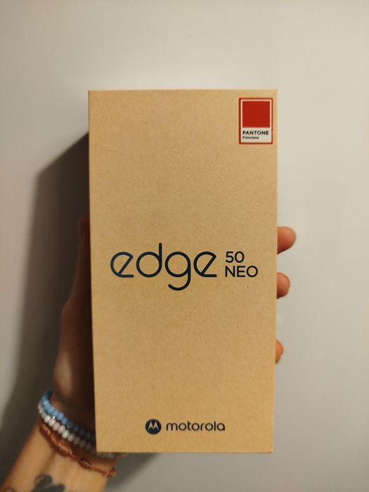 Motorola Edge 50 NEO na gwarancji