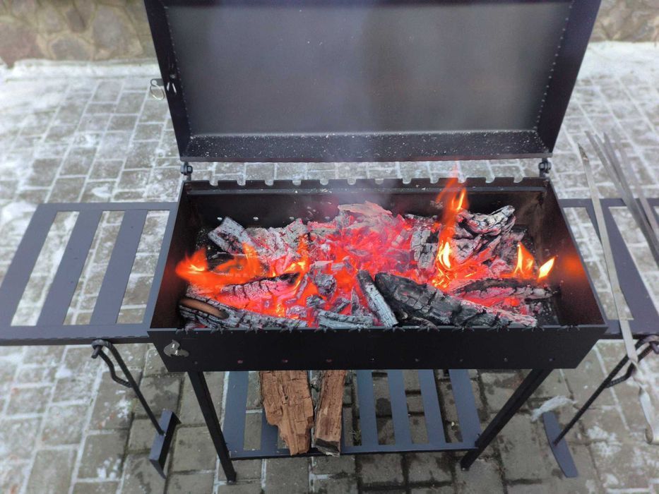 Міцний мангал 4мм метал 12шампурів Барбекю Гриль Акція-35%+Подарунок!