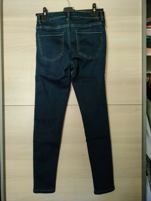 Jeansy skinny damskie