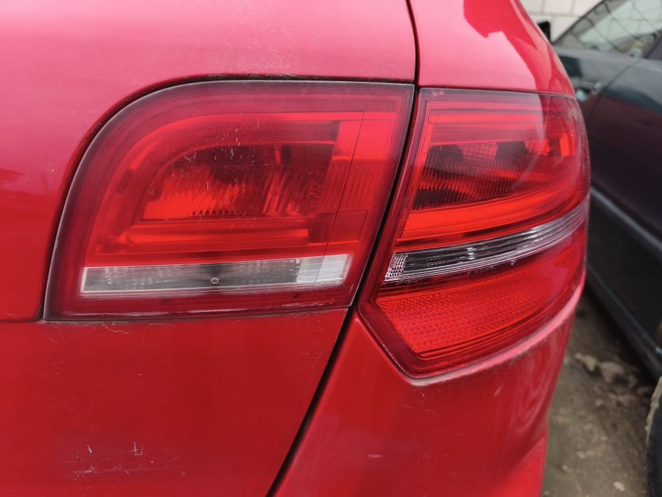 Audi A3 8P lift lampy tył komplet 4 sztuki