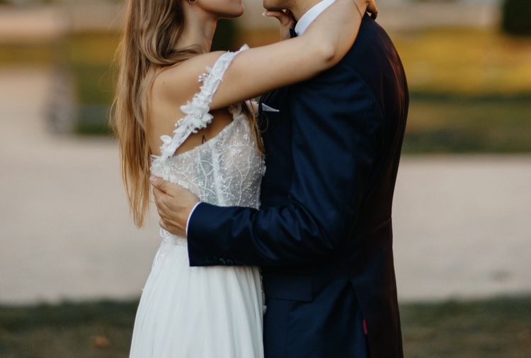 Przepiękna suknia ślubna Meribride Model Kalia