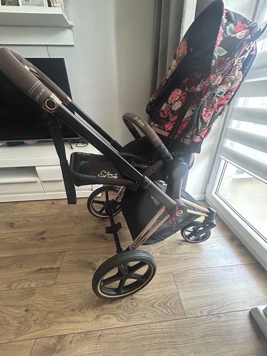 Sprzedam spacerowke cybex priam 3.0