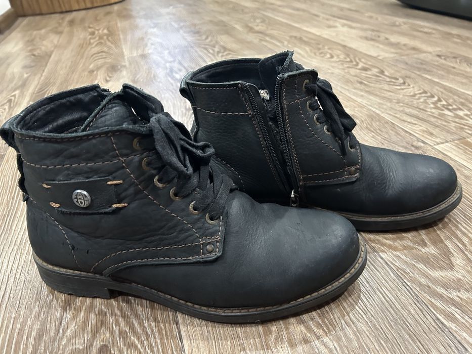 Ботинки зимнее 42 розмер