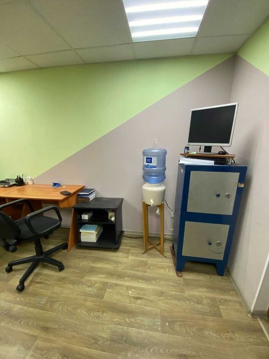 Продам Офісне приміщення вул. В,Морська