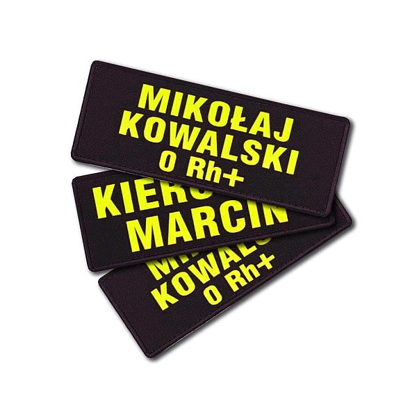 Imiennik YELLOW FLUO tło czarne 1-3 linijki tekstu na rzepie 13 x 5 cm