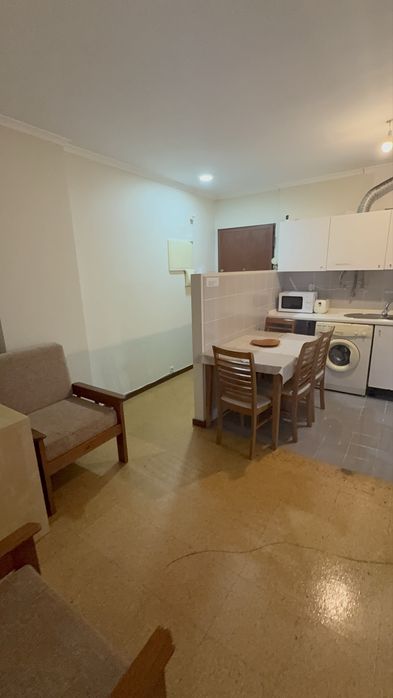 Quarto mobiliado em Penha de França leia anúncio sff