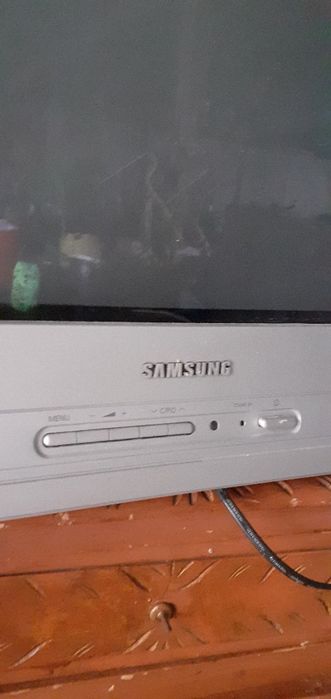 Televisao  marca Samsung  usado