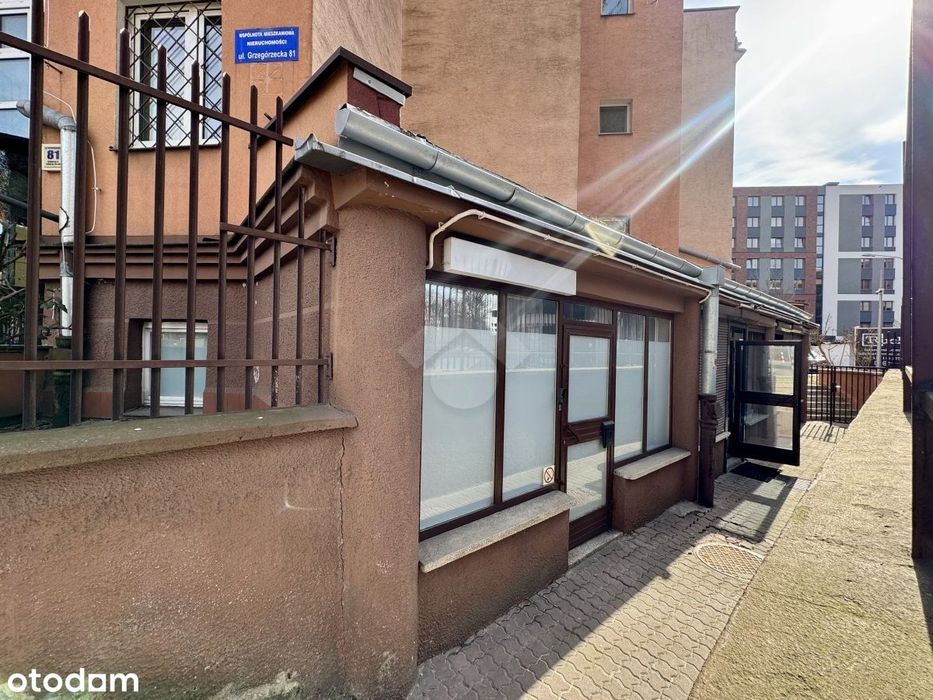 Nieruchomość inwestycyjna | 3 pokoje | MPEC | Miejsce postojowe