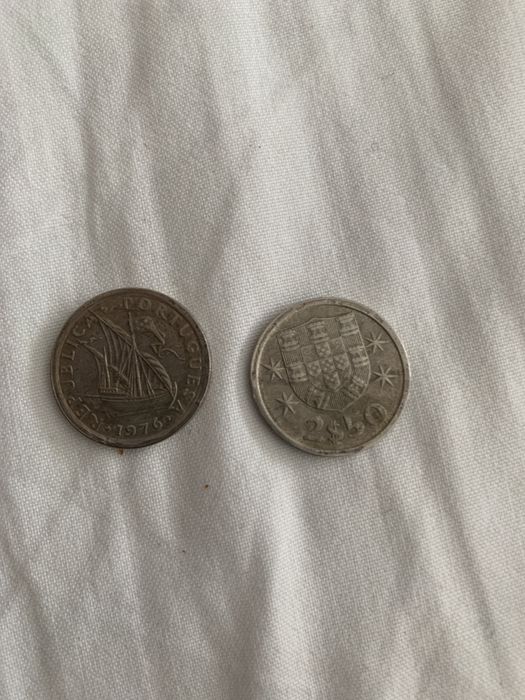 Moeda de duzentos e cinquenta centavos, de 1976