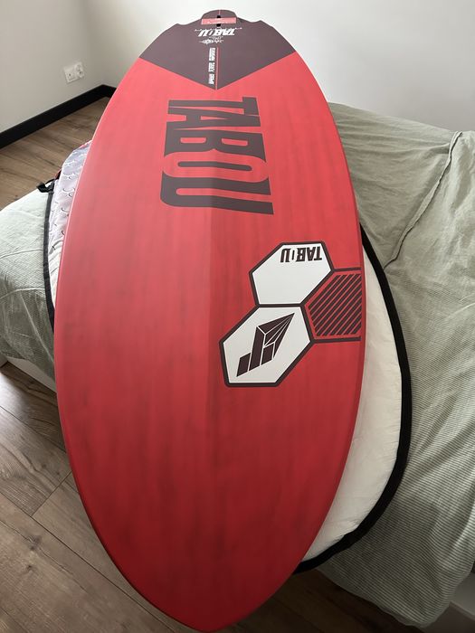 Deska windsurfingowa Tabou Rocket